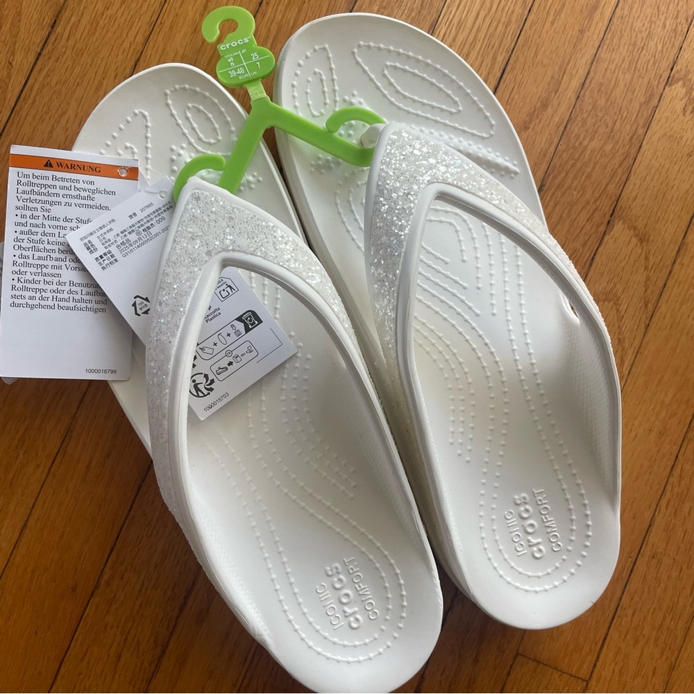 Crocs Women's Sloane Glitter Flip Flop Wedge Sandals White NWT - Picture 2 of 6